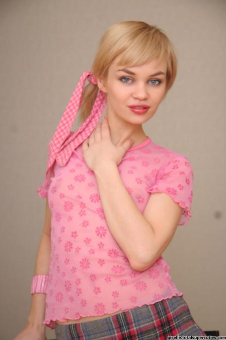 TotalSuperCuties Giselle Set # 22 (X50)