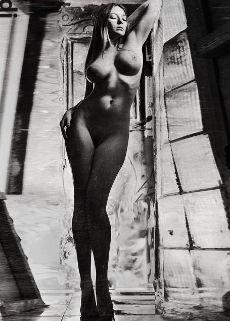 image hosted at ImgTaxi.com