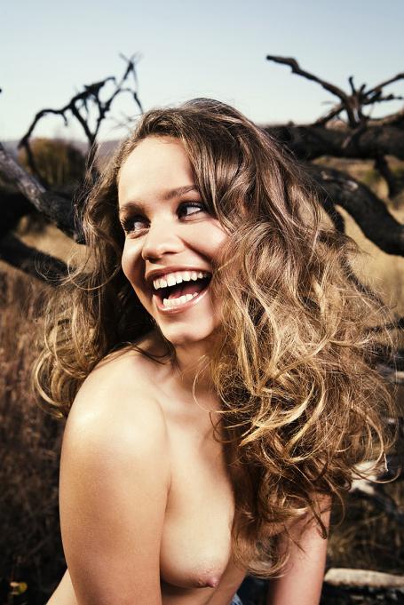 image hosted at ImgTaxi.com