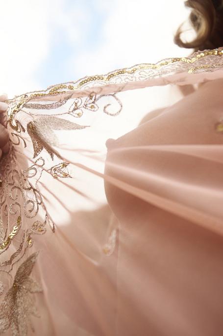 image hosted at ImgTaxi.com