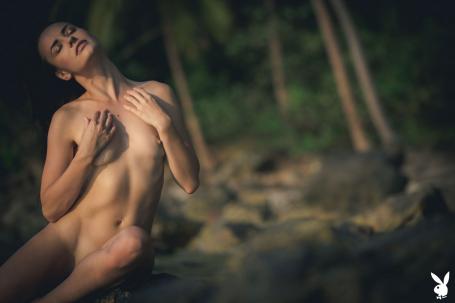 image hosted at ImgTaxi.com