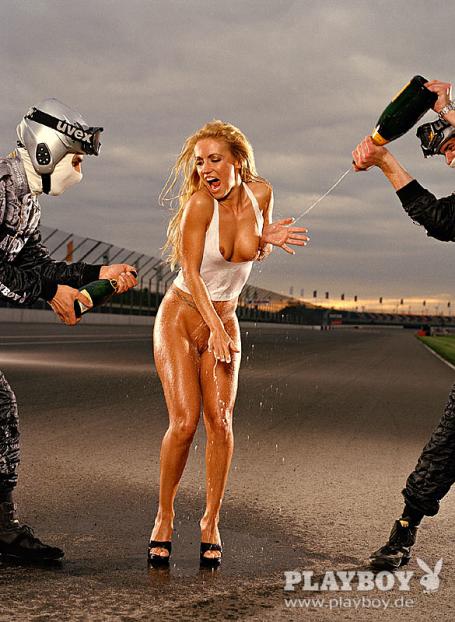 image hosted at ImgTaxi.com