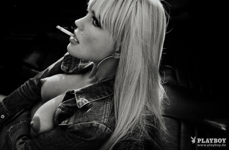 image hosted at ImgTaxi.com