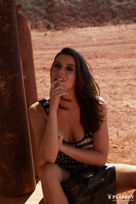 image hosted at ImgTaxi.com