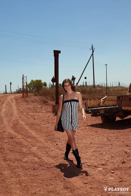 image hosted at ImgTaxi.com