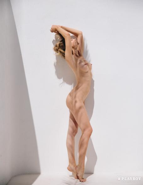 image hosted at ImgTaxi.com