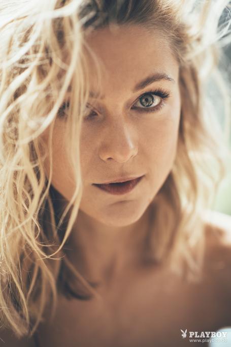 image hosted at ImgTaxi.com