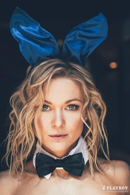 image hosted at ImgTaxi.com