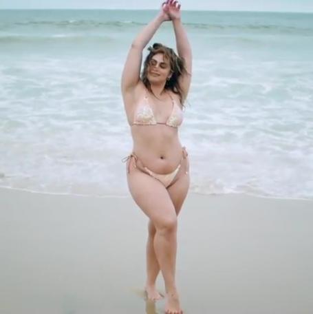 Ayesha Perry Iqbal Porn Movies - Ayesha Perry Iqbal Pakistani Model in Hot Swimsuits - Desi new (semi-nude |  masked | no face) videos / pics - DropMMS