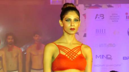 image hosted at ImgTaxi.com