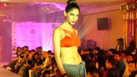 image hosted at ImgTaxi.com