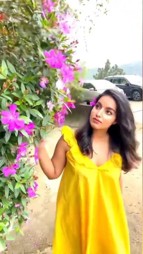 image hosted at ImgTaxi.com