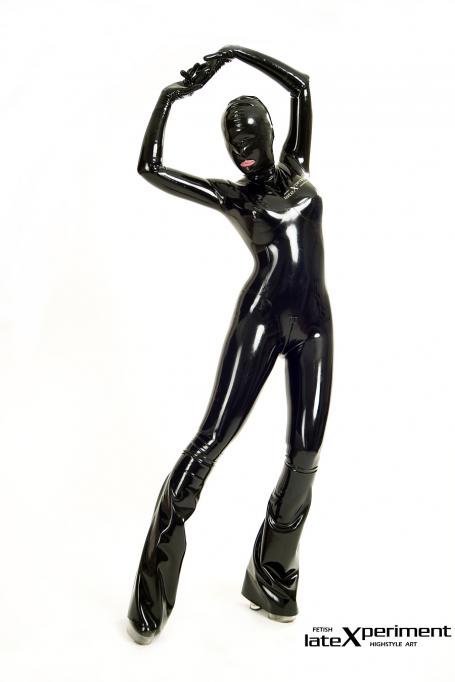 [Image: 68d1660ae096b.jpg]