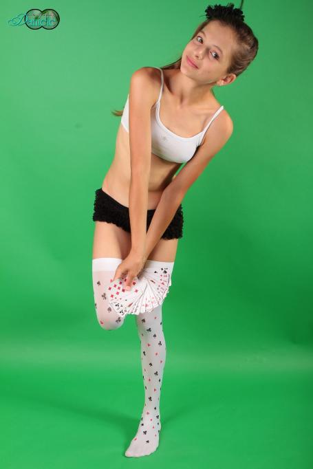 [Image: 697f6453cf9a4.jpg]