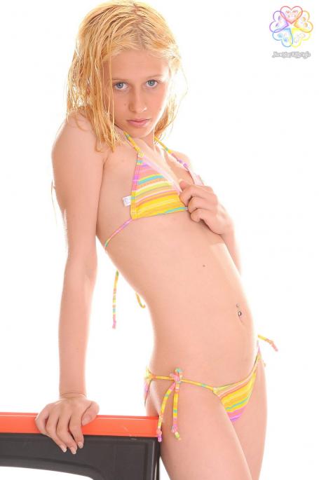 [Image: 697f6f1a99113.jpg]