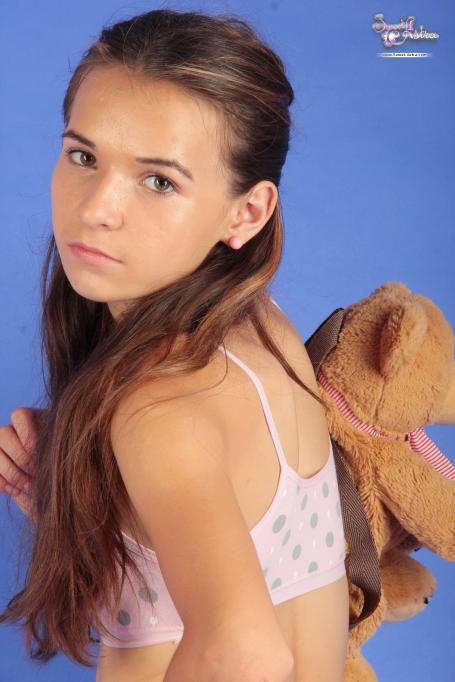 [Image: 697f6f1c80177.jpg]