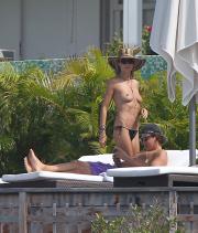Heidi-Klum-Topless-1-fgro.jpg image hosted at ImgTaxi.com
