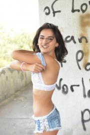 067.jpg image hosted at ImgTaxi.com