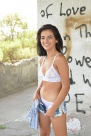 092.jpg image hosted at ImgTaxi.com