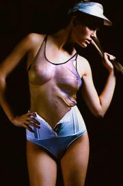 17-Brooklyn-Decker-nude.jpg image hosted at ImgTaxi.com