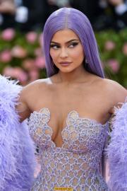 Kylie%20Jenner%20-%202019%20Met%20Gala%20in%20NYC%205%206%2019%20%20(44).jpg image hosted at ImgTaxi.com