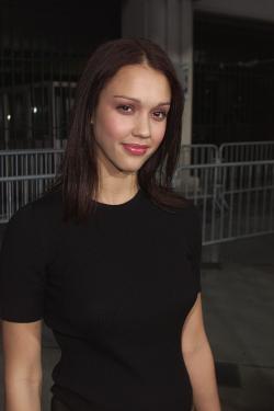 Jessica Alba 003 (110).jpg image hosted at ImgTaxi.com