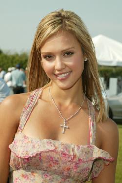 Jessica Alba 003 (172).jpg image hosted at ImgTaxi.com