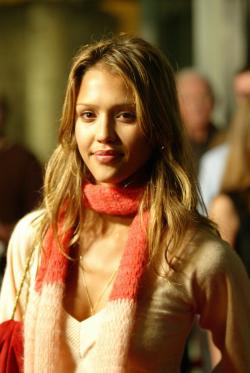 Jessica Alba 001 (194).jpg image hosted at ImgTaxi.com