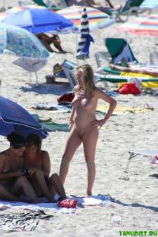 Nudismo 2020 - 100KB - 15 (184).jpg image hosted at ImgTaxi.com