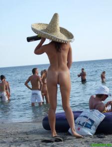 Nudismo 2020 - 100KB - 14 (258).jpg image hosted at ImgTaxi.com