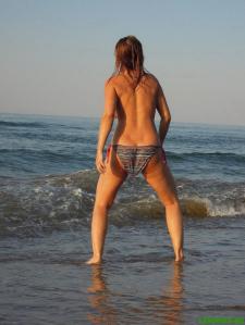 Nudismo 2020 - 100KB - 14 (262).jpg image hosted at ImgTaxi.com