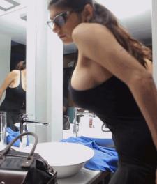 Mia Khalifa (30).gif image hosted at ImgTaxi.com