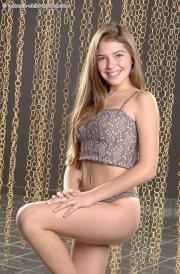Antonia41_038.jpg image hosted at ImgTaxi.com