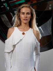 Isabel Lucas (1).jpeg image hosted at ImgTaxi.com