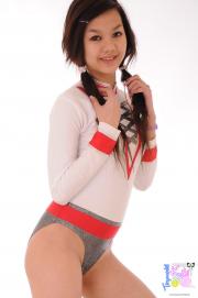 kiki-069-008.jpg image hosted at ImgTaxi.com