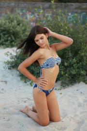 george-models-olia-zasiadko-01-128.jpg image hosted at ImgTaxi.com