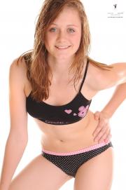 krystal-153-007.jpg image hosted at ImgTaxi.com