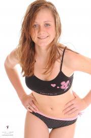 krystal-153-062.jpg image hosted at ImgTaxi.com