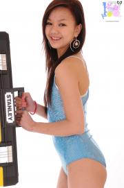 kiki-074-006.jpg image hosted at ImgTaxi.com