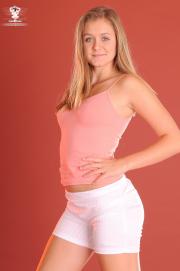 krystal-219-006.jpg image hosted at ImgTaxi.com