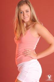 krystal-219-048.jpg image hosted at ImgTaxi.com