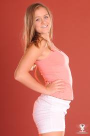 krystal-219-052.jpg image hosted at ImgTaxi.com