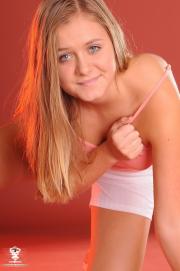 krystal-219-064.jpg image hosted at ImgTaxi.com