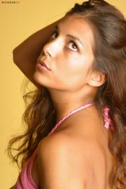 glamour-cz-katka0508011-hires.jpeg image hosted at ImgTaxi.com