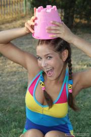 [Image: 68cea96cf2d72.jpg]