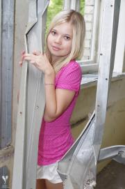 112112084_028.jpeg image hosted at ImgTaxi.com