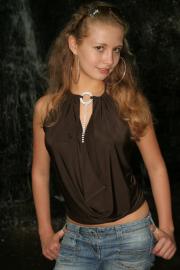 [Image: 693c587acc7e7.JPG]