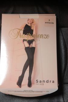 image hosted at ImgTaxi.com