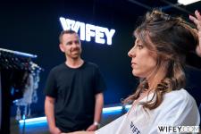 image hosted at ImgTaxi.com