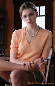 image hosted at ImgTaxi.com